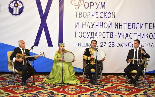 Тема форума — 25-летие Содружества Независимых Государств. Перспективы гуманитарного сотрудничества - Sputnik Кыргызстан