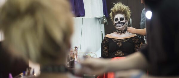 Подготовка к праздновани Хэллоуина - Sputnik Кыргызстан