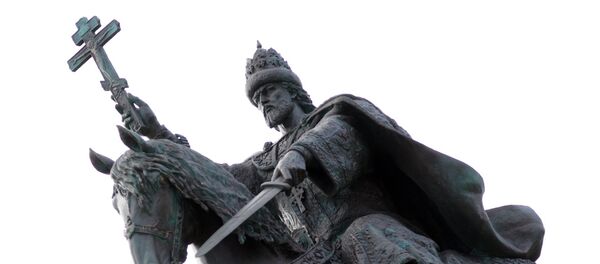 Первый в России памятник царю Ивану Грозному в Орле. - Sputnik Кыргызстан