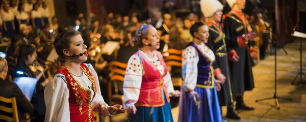 Концерт в честь предстоящего Дня народного единства России в Бишкеке - Sputnik Кыргызстан