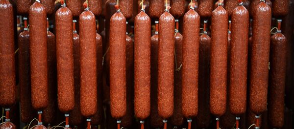 Производство мясных продуктов на комбинате Хороший вкус - Sputnik Кыргызстан