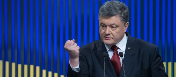 Украина президенти Петр Порошенконун архивдик сүрөтү - Sputnik Кыргызстан