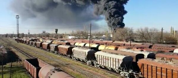 Бишкек шаарынын батыш тарабын кара түтүн каптады - Sputnik Кыргызстан