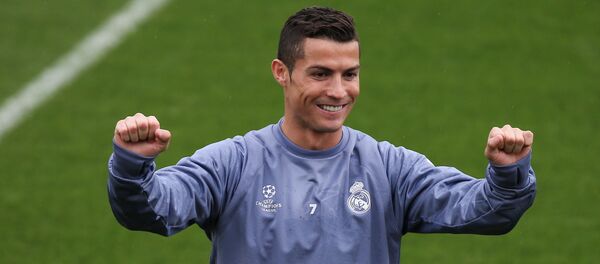 Португальский нападающий Реала Криштиану Роналду - Sputnik Кыргызстан