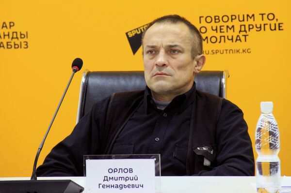 Видеомост Москва — Астана — Бишкек — Кишинев — Минск — Ереван на тему Интеграционные предпочтения в странах СНГ - Sputnik Кыргызстан