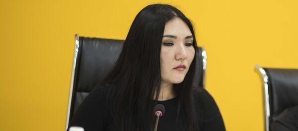 Кыргызстан — кыска метраждуу тасмалар өлкөсү VI эл аралык кинофестивалдын арт-директору Ника Жолдошева Кыргызстан — кыска метраждуу тасмалар өлкөсү VI эл аралык кинофестивалдын арт-директору Ника Жолдошева - Sputnik Кыргызстан