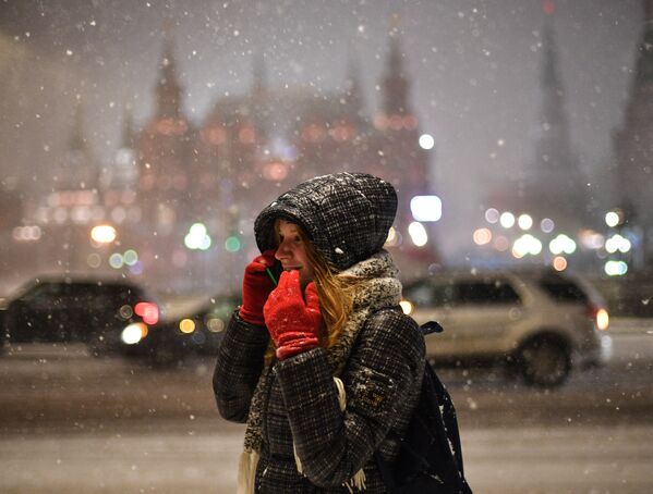 Снегопад в Москве - Sputnik Кыргызстан