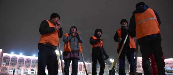 Тазалык кызыматкерлери. Архив - Sputnik Кыргызстан