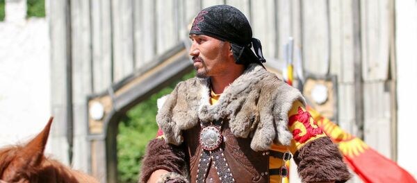 АКШда эмгектенген кыргызстандык актер Досберген Козугулов - Sputnik Кыргызстан