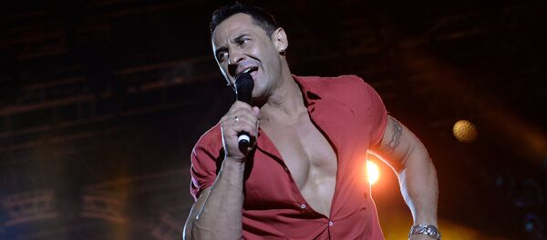 Россиянын белгилүү ырчысы, Чай вдвоем тобунун мурдагы мүчөсү Стас Костюшкин. Архив - Sputnik Кыргызстан