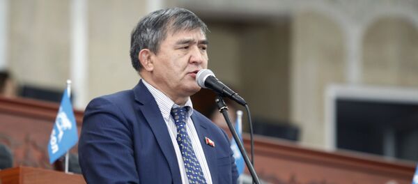 Депутат Жогорку Кенеша Экмат Байпакбаев Депутат Жогорку Кенеша Экмат Байпакбаев - Sputnik Кыргызстан