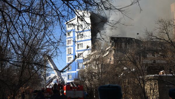 Пожар церкви и частной школы в Бишкеке - Sputnik Кыргызстан