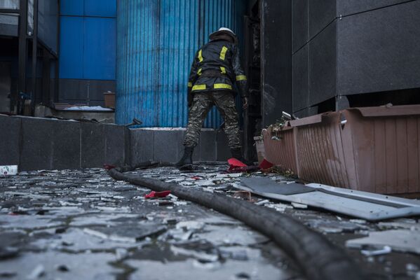Пожар в здании церкви и в частной школе в Бишкеке - Sputnik Кыргызстан
