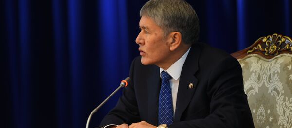 Пресс-конференция Алмазбека Атамбаева по итогам 2016 года - Sputnik Кыргызстан