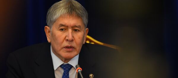 Кыргызстандын экс-президенти Алмазбек Атамбаев. Архив Кыргызстандын экс-президенти Алмазбек Атамбаев. Архив - Sputnik Кыргызстан