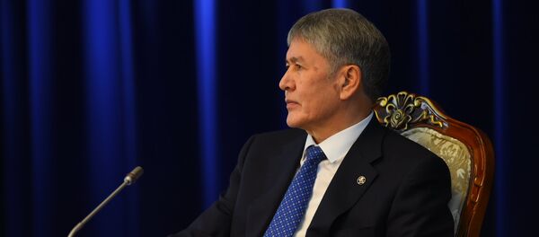 Президент Кыргызстана Алмазбек Атамбаев на пресс-конференции по итогам 2016 года - Sputnik Кыргызстан