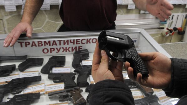 Работа магазина по продаже оружия - Sputnik Кыргызстан