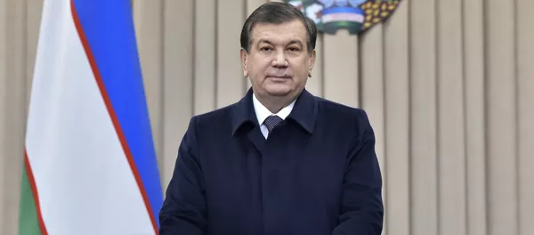 Премьер-министр и временно исполняющий обязанности президента Узбекистана Шавкат Мирзиеев во время выборов президента Узбекистана - Sputnik Кыргызстан