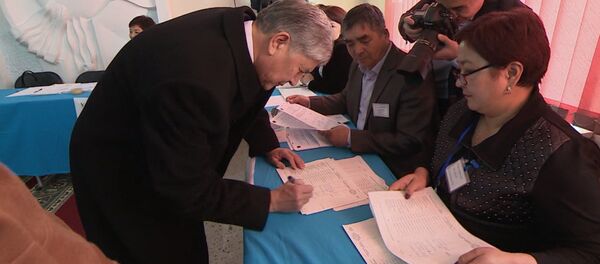 Шайлоо жана Өзбекстан менен болгон мамиле: Атамбаевдин маалымат жыйында айткандары - Sputnik Кыргызстан