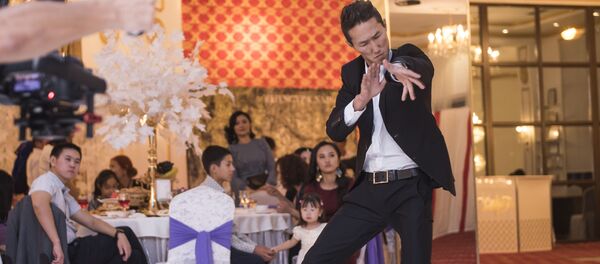 Тойдогу бийчи. Архив - Sputnik Кыргызстан