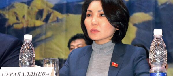 Депутат Эльвира Сурабалдиева - Sputnik Кыргызстан