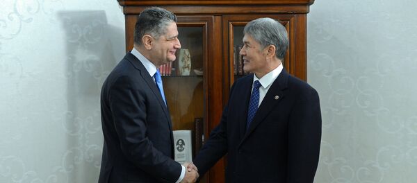 Визит председателя Коллегии ЕЭК Тиграна Саркисяна в КР - Sputnik Кыргызстан