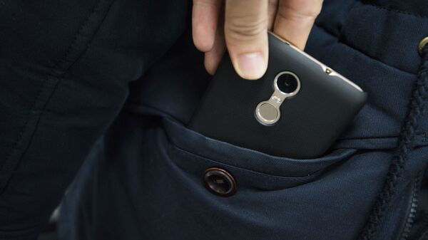 Случаи кражи мобильных телефонов - Sputnik Кыргызстан