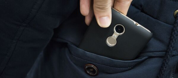 Случаи кражи мобильных телефонов - Sputnik Кыргызстан