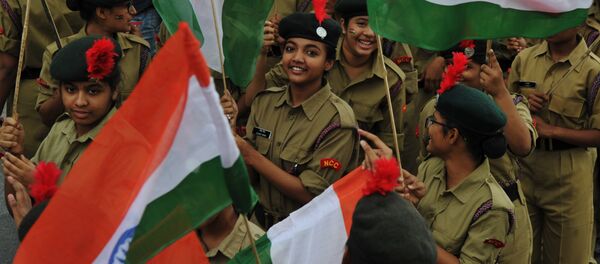 Празднование национального флага в Индии - Sputnik Кыргызстан
