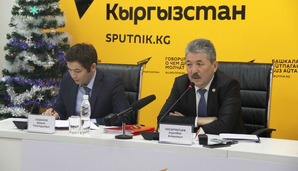 Пресс-конференция на тему Об основных параметрах республиканского бюджета на 2017 год и прогнозах на 2018–2019 годы - Sputnik Кыргызстан