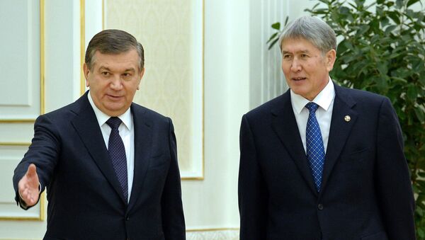 Рабочий визит президента КР Алмазбека Атамбаева в Узбекистан - Sputnik Кыргызстан