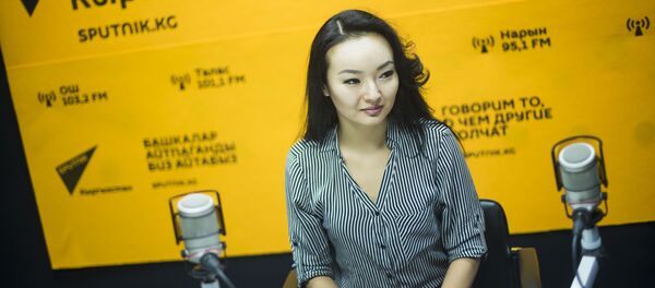 Стюардесса авиакомпании Эйр Манас Назгуль Байжанова - Sputnik Кыргызстан