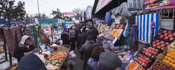 Чүй облустук мамлекеттик монополияга каршы жөнгө салуу бөлүмү жүргүзгөн мониторинг учурунда - Sputnik Кыргызстан