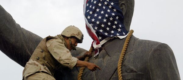 Солдат морской пехоты США в Ираке Солдат морской пехоты США в Ираке - Sputnik Кыргызстан