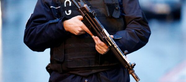 Түркиянын полиция кызматкери. Архив - Sputnik Кыргызстан