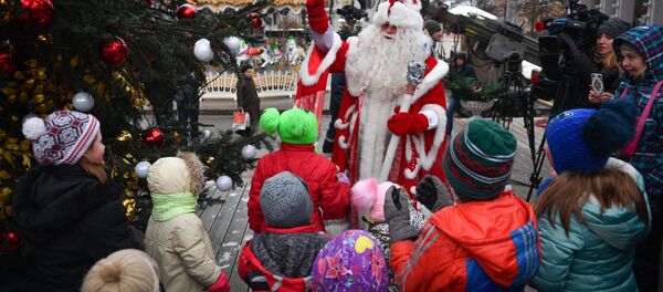 Открытие московского фестиваля Путешествие в Рождество - Sputnik Кыргызстан