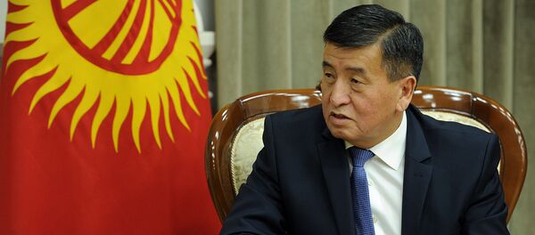 Архивное фото избранного президента Кыргызстана Сооронбая Жээнбекова - Sputnik Кыргызстан