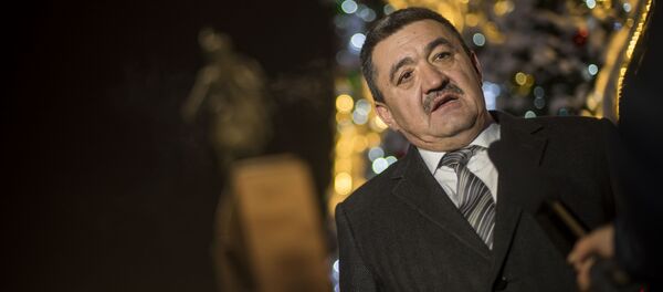 Архивное фото мэра столицы Албека Ибраимова Архивное фото мэра столицы Албека Ибраимова - Sputnik Кыргызстан