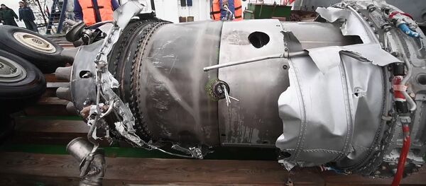 Найденные фрагменты самолета Ту-154, потерпевшего крушение над Черным морем у берегов Сочи. - Sputnik Кыргызстан