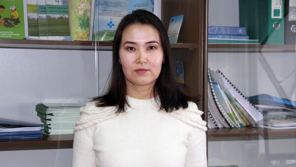 Пресс-секретарь отдела реализации сельскохозяйственных проектов при Минсельхоз КР Ирена Байтанаева - Sputnik Кыргызстан