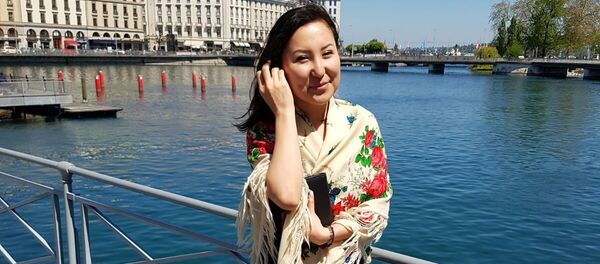 Польшанын Варшава шаарындагы эл аралык CBRE компаниясында финансы боюнча аналитик болуп эмгектенген, кыргызстандык Чолпон Мукамбетова - Sputnik Кыргызстан