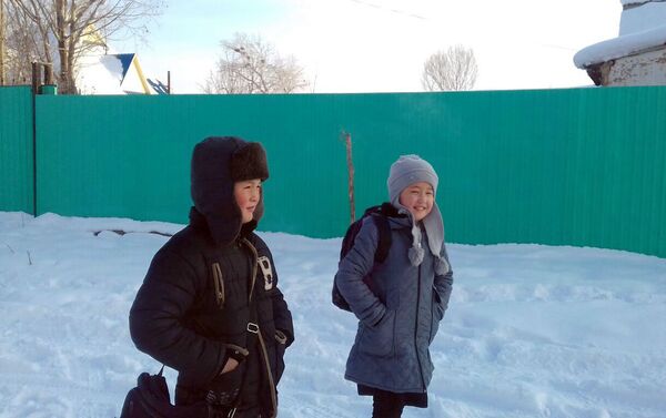 В Нарынской области из-за сильных морозов просят продлить школьные каникулы - Sputnik Кыргызстан