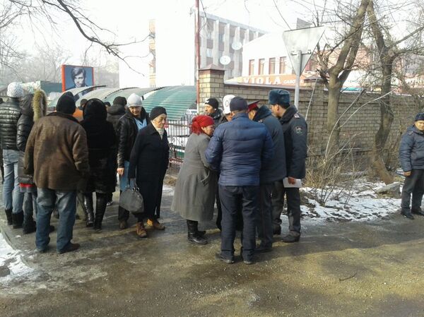 Крушение самолета Boeing-747 недалеко от аэропорта Манас Крушение самолета Boeing-747 недалеко от аэропорта Манас - Sputnik Кыргызстан