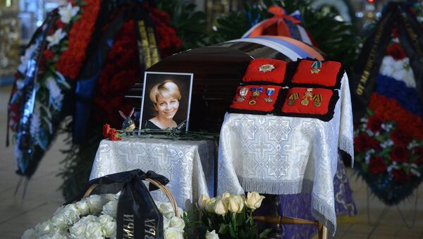 Прощание с погибшими при крушении самолета Ту-154 - Sputnik Кыргызстан