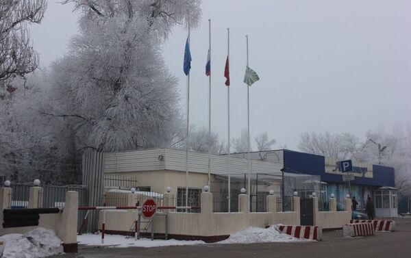 Утром во вторник в храме Александра Невского на территории авиабазы прошла панихида по погибшим в авиакатастрофе - Sputnik Кыргызстан