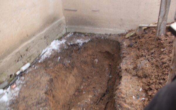 Закопанное тело лежало под землей почти месяц. - Sputnik Кыргызстан