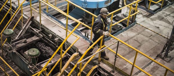 Кумтөр алтын комбинаты. Архив Кумтөр алтын комбинаты. Архив - Sputnik Кыргызстан