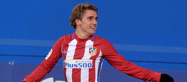 Французский нападающий мадридского Атлетико Мадрид Антуан Гризманн - Sputnik Кыргызстан