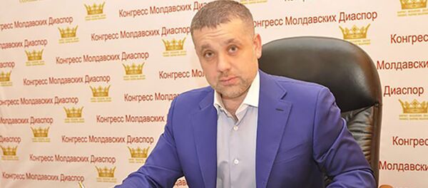 Глава Комиссии по миграционной политике и адаптации мигрантов Совета по делам национальностей при правительстве Москвы Александр Калинин. Архивное фото Глава Комиссии по миграционной политике и адаптации мигрантов Совета по делам национальностей при правительстве Москвы Александр Калинин. Архивное фото - Sputnik Кыргызстан