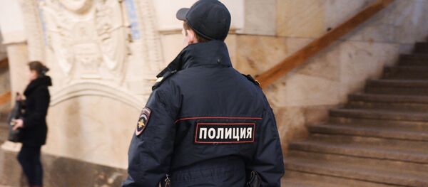 Полиция кызматкери. Архив - Sputnik Кыргызстан